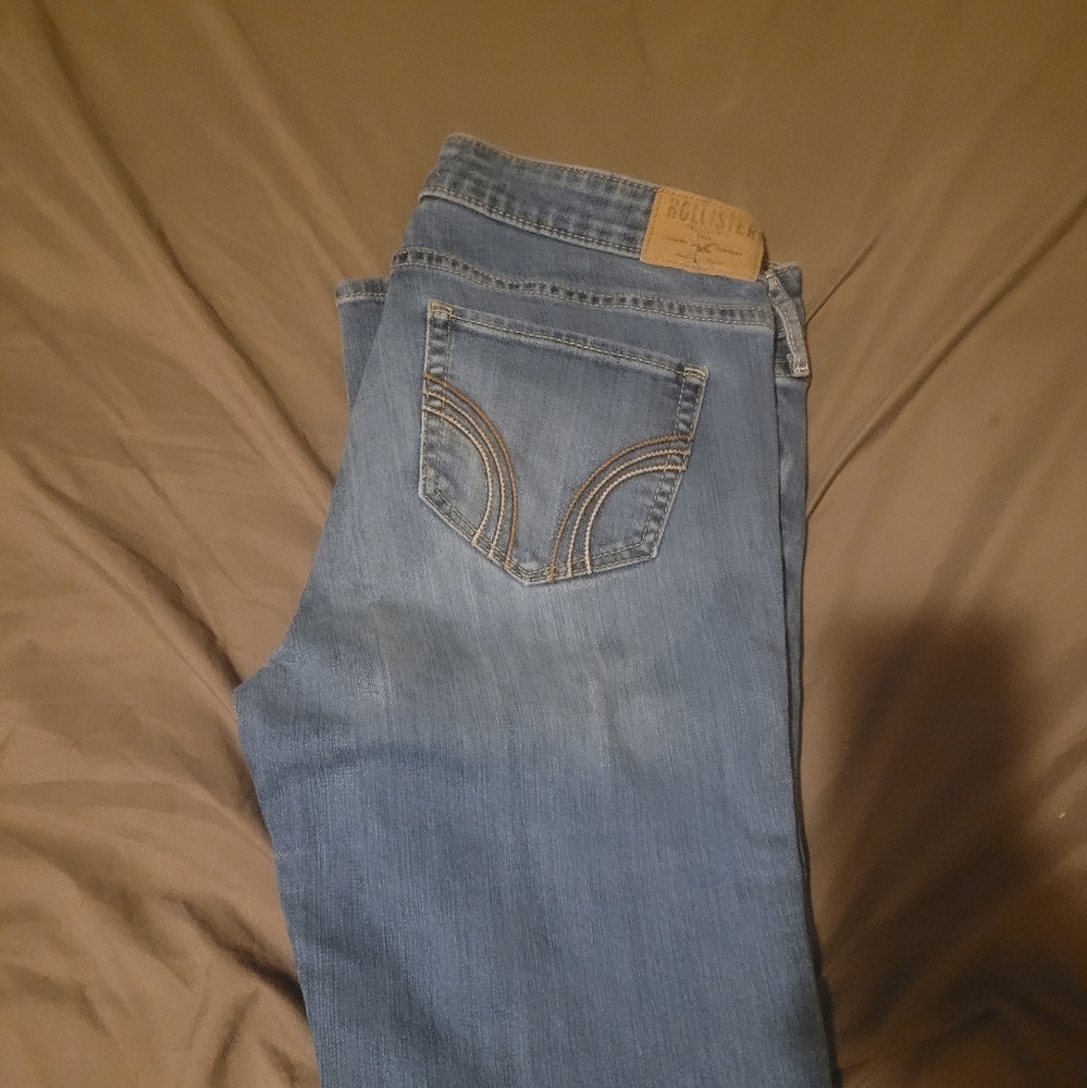 Hollister jeans size 9.  Excellent condition